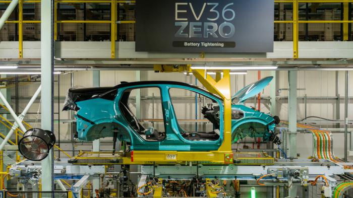 Ξεκίνησε η παραγωγή του νέου Nissan LEAF